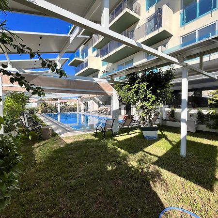 Apartamentos Oasis De La Cala Финестрат Экстерьер фото